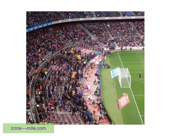 巴塞罗那今日确认诺坎普顶棚主体工程完工球场重建全面提速迈向未来