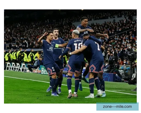巴黎圣日耳曼勇夺法甲与法国杯双冠荣光 展现王者之风