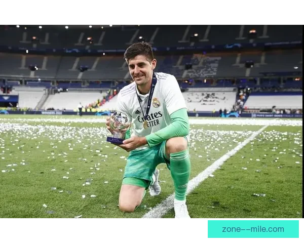 库尔图瓦伤愈回归成欧冠决赛关键门神拯救球队