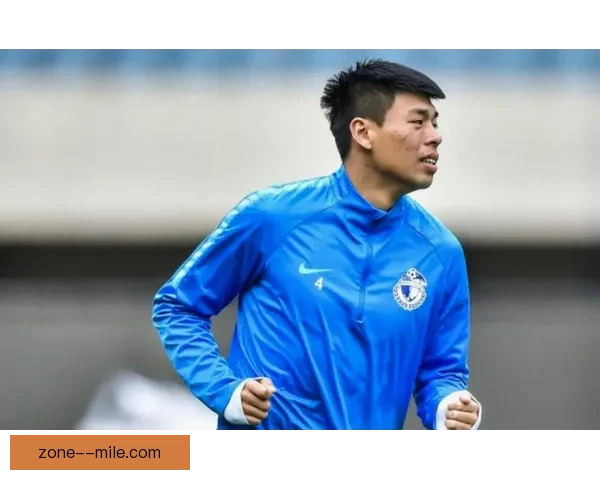 李帅依靠速度优势掌控海港左路形成进攻核心